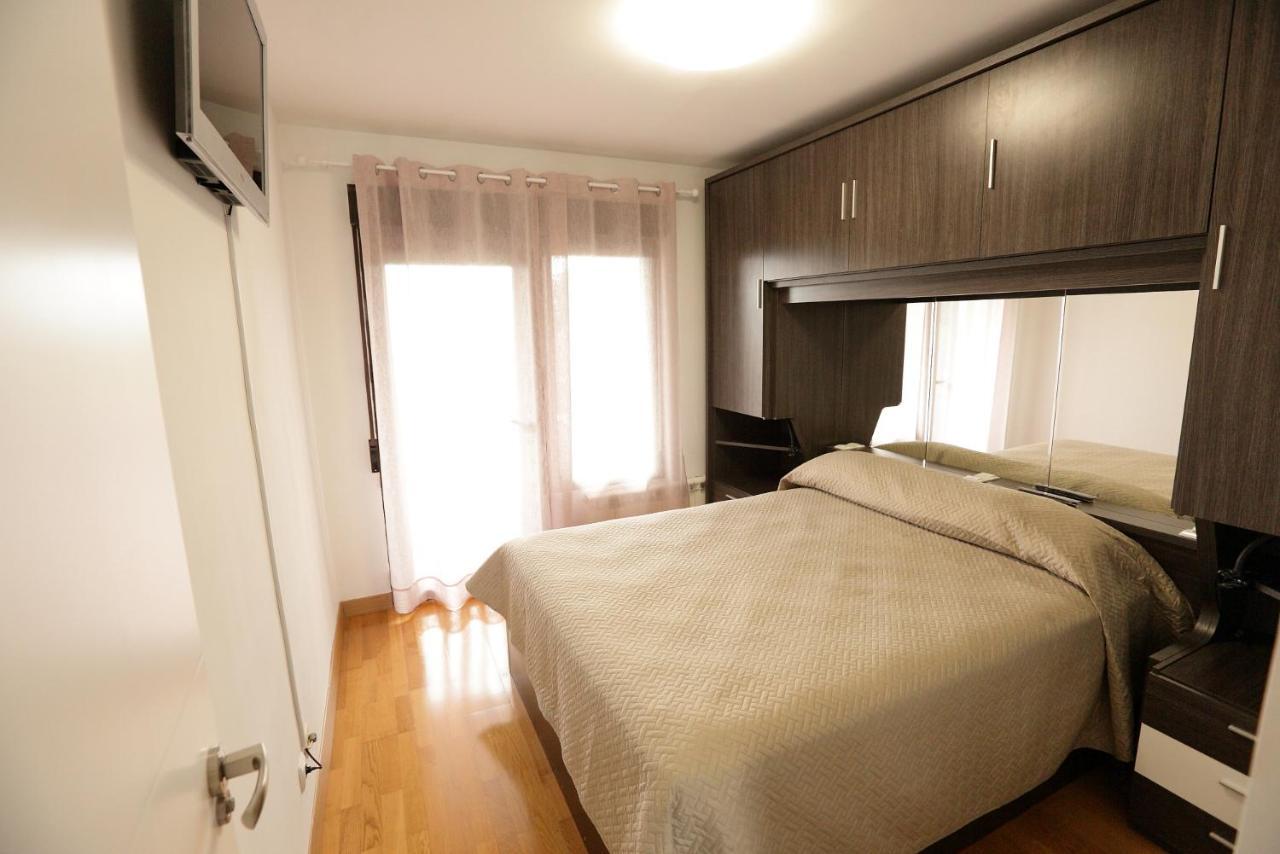 Apartment Vivienda Turistica Lore Artian. *