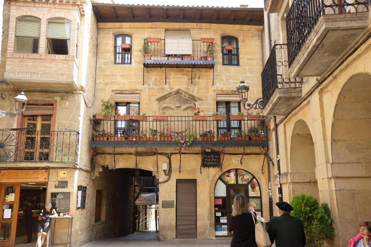 Apartment Vivienda Turistica Lore Artian. Laguardia